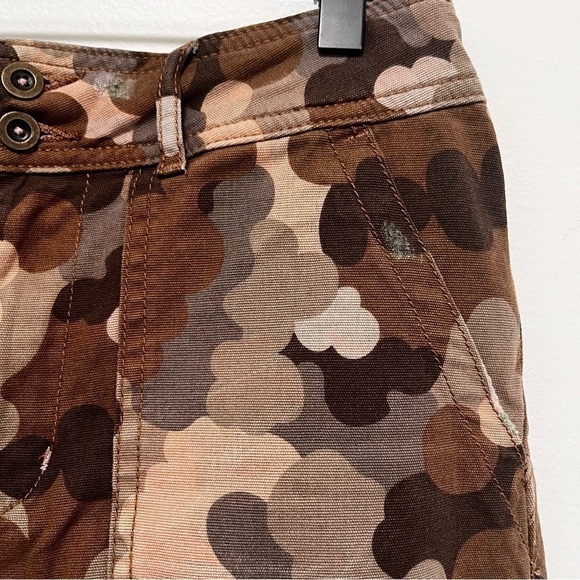 Anthropologie The Wanderer Camo Utility Shorts Size 26 - Picture 5 of 11